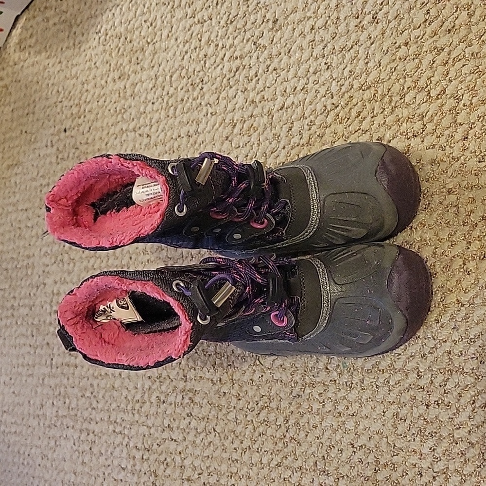 Girls snow boots